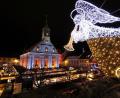 Bild: PR Burgund-Franche-Comté
Auf der altehrwürdigen Place St. Martin in Montbéliard lockt ein Weihnachtsmarkt deutschen Ursprungs, der Franzosen und Deutsche über die nahe Ländergrenze hinweg vereint.