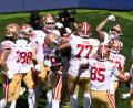 Bild: Joel Carrett/AAP/dpa
Die San Francisco 49ers starten mit einem Sieg in die NFL-Saison.