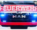 Bild: Julian Stratenschulte/dpa
Das Feuer brach aus unbekannter Ursache in dem Einfamilienhaus aus. (Symbolbild)