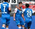 Bild: Uwe Anspach/dpa
Adam Hložek jubelte mit seinen Teamkollegen über die Führung.