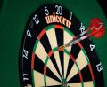 Symbolbild: Gregor Fischer
Bei einem Dartspiel in Weiden hat ein 45-Jähriger einen 41-Jährigen geschlagen. Verletzt wurde auch ein 34-Jähriger, der schlichten wollte.