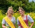 Bild: LVBI/VBB
Royales Dreamteam: Ramona Spitzner aus Weiden (links) ist die neue Bayerische Honigkönigin 2026-2028, Marina Harsch wurde zur Bayerischen Honigprinzessin 2026-2028 gekürt.