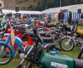 Bild: wrl
Trotz des Regens fanden sich einige Mopeds auf dem Festplatz in Altendorf ein.