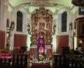Bild: swo
Zur besinnlichen Abendandacht taucht Pfarrvikar Christian Preitschaft die Wallfahrtskirche jedes Jahr in ein romantisches Licht.