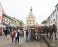 Bild: Klaus Trenz
Den Auerbacher Jahrmarkt hat es am Sonntag komplett verregnet. Der Besuch hielt sich in Grenzen.