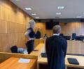 Bild: Britta Schultejans/dpa
Die Angeklagte sitzt im Münchner Männergefängnis in U-Haft.