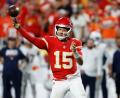 Bild: Colin E. Braley/AP/dpa
Patrick Mahomes in Aktion.