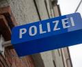 Bild: Peter Kneffel/dpa
Die Polizei rettet die Gruppe. (Symbolbild)