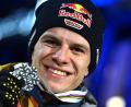 Bild: Hendrik Schmidt/dpa
Mehr Chancen, weniger Wert? Medaillengewinner Andreas Wellinger. (Archivbild)