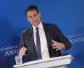 Archivbild: Marcus Brandt/dpa
Bayerns Justizminister Eisenreich gibt sein Amt ab.