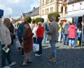 Bild: Josef Rosner
Am Donnerstag war wieder Wochenmarkt in der Kemnather Innenstadt, das Wetter spielte auch mit.