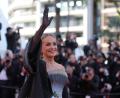 Bild: Andreea Alexandru/Invision/AP/dpa
Sharon Stone löst eigenen Angaben zufolge noch Jahrzehnte nach ihrer Rolle als Serienmörderin im Film „Basic Instinct“ Furcht bei ihren Mitmenschen aus. (Archivbild)