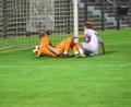 Bild: Dieter Jäschke
Die vorentscheidende Szene im Bayernliga-Derby: Gebenbachs Noah Pirner (weißes Trikot) spitzelt den Ball an SpVgg-SV-Keeper Eric Schlesinger vorbei zum 2:1 ins Tor.