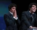 Bild: Andreea Alexandru/Invision/AP/dpa
Ihr Film gewann in Toronto. Bei der Preisverleihung waren die beiden nicht. Hier sieht man Javier Ambrossi (l) und Javier Calvo in Cannes.