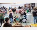 Bild: Robert Dotzauer
Über guten Besuch freute sich das Organisationsteam beim ersten Kulm-Markt in der Sporthalle der SpVgg Neustadt am Kulm.