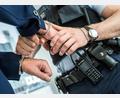 Symbolbild: Bundespolizei
Die Bundespolizeiinspektion Waidhaus nimmt einen gesuchten Betrüger bei Grenzkontrollen fest.