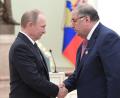 Bild: Aleksey Nikolskyi/Planet Pix via ZUMA Wire/dpa
Alischer Usmanow werden besonders enge Verbindungen zum russischen Präsidenten Wladimir Putin nachgesagt (Archivbild).