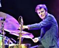 Bild: Peter Hausner
Der aus Neunburg vorm Wald stammende und in Nürnberg lebende Drummer Jonas Sorgenfrei gehört in Deutschland zu den Spitzenmusikern in seiner Sparte. Fachkritiker attestieren dem Musiker, Komponisten und Bandleader einen "melodischen, agilen, intelligenten Jazz auf der Höhe der Zeit".