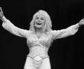 Bild: Will Oliver/epa/dpa
Dolly Parton starb im August im Alter von 80 Jahren.