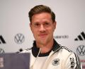 Bild: Federico Gambarini/dpa
Gesund bleiben und Leistung bringen - das ist das Ziel von Marc-André ter Stegen.