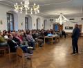 Bild: Hans Ram
Macht ein Batteriespeicher in der Gemeinde Ensdorf Sinn? Der Gemeinderat vertagt seine Entscheidung.
