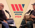 Bild: Marina Gube
Frank Werner (links) kommentiert mit seinem Partner Goldi die Themen der Woche.
