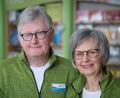 Bild: Dr. Benedikt Ott 
Karin und Harald Ott schließen nach 40 Jahren die Berg-Apotheke in Fichtelberg und verabschieden sich in den Ruhestand.