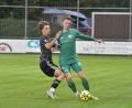 Bild: Hubert Ziegler
Kampf um den Ball zwischen Fabio Pirner (rechts) von der DJK Gebenbach und seinem Regensburger Gegenspieler. Die Bayernliga-Partie endete mit 1:1.