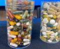 Bild: Vanessa Reiber/dpa
Bei Nahrungsergänzungsmittel aus sogenannten Botanicals fordern Wissenschaftler von der Politik zum Verbraucherschutz eine Regulierung. (Symbolbild)
