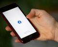 Bild: Fabian Sommer/dpa
Der Datenschutz-Skandal um Cambridge Analytica wirkt für den Facebook-Konzern immer noch nach. (Archivbild)