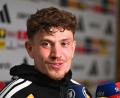 Bild: Federico Gambarini/dpa
Philipp Treu zählt zu den sechs Spielern, die beim DFB-Team bleiben. (Archivbild)