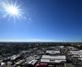 Bild: Felix Hörhager/dpa
Strahlender Sonnenschein auf der Wiesn: Das Wetter in Bayern wird spätsommerlich.