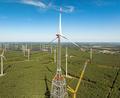 Bild: Frank Hammerschmidt/dpa
Der Höhenwindturm - hier noch im Bau - ist die höchste Windenergieanlage der Welt und zugleich das zweithöchste Bauwerk Deutschlands. (Archivbild)