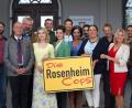 Bild: Karl-Josef Hildenbrand/dpa
Das Ensemble der „Rosenheim-Cops“ wird sich in der nächsten Staffel verändern. (Archivbild)