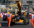 Bild: Darko Bandic/AP/dpa
Weltmeister Lando Norris hat nach dem unverschuldeten Aus beim Formel-1-Rennen von Aserbaidschan seine Forderung nach einer Rennsperre für Franco Colapinto zurückgenommen.