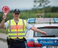 Symbolbild: Bundespolizei
Die Bundespolizei verweigert einem Mann die Einreise und stellt bei einem weiteren Mann Potenzmittel sicher. Beide Vorfälle ereignen sich am Wochenende in Furth im Wald.