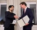 Bild: Rolf Vennenbernd/dpa
Gündogan sollte den Preis eigentlich schon im vergangenen Jahr bekommen. Jetzt wurde das nachgeholt.