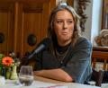 Bild: gld
Es entwickelte sich ein Gespräch, in dem die Hörerinnen und Hörer auch mal eine andere Franzi Glaser kennenlernen können. Denn: Die 41-Jährige ist mehr als nur die laute „Rampensau“, die darauf achtet, dass alle glücklich sind.
