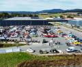 Bild: Oswald Zintl
Die Parkpyramide beim Waldershofer Cub-Werk war am Sonntag der Treffpunkt für Oldtimerfans aus der Region.