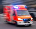 Bild: Monika Skolimowska/dpa
Der 83-jährige Autofahrer wurde nach dem Unfall in eine Klinik gebracht. (Symbolbild)