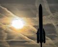 Bild: Stephan Huber
Rakete im Gegenlicht. Gerald Stelzer hat sein Exemplar, das er als Werbemotiv für sein Hotelprojekt "Auerbase" in Auerbach aufgestellt hat, über Ebay angeboten.