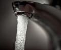 Symbolbild: Felix Kästle/dpa
Der Zweckverband zur Wasserversorgung der Nord-Ost-Gruppe Neunburg vorm Wald hat verkündet: Wassersperrung am 6. Oktober.