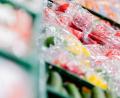 Bild: Rolf Vennenbernd/dpa
Obst und Gemüse steckt in Supermärkten oft in Plastikverpackungen. (Archivbild)