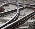 Bild: Hendrik Schmidt/dpa
Für die Nutzung der Schieneninfrastruktur müssen Verkehrsunternehmen Geld an die DB InfraGo zahlen. (Archivbild)