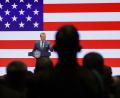Bild: Alex Wong/Pool Getty Images North America/AP/dpa
Hegseths verteidigt vor Militärs bereits erfolgte Veränderungen - und kündigt weitere an.