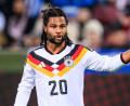 Archivbild: Tom Weller/dpa
Serge Gnabry läuft einem Medienbericht zufolge als Kapitän gegen Serbien auf.