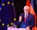 Bild: Sina Schuldt/dpa-Pool/dpa
Bundespräsident Frank-Walter Steinmeier spricht beim Festakt zum Tag der Deutschen Einheit