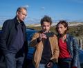 Bild: Manju Sawhney/ZDF/dpa
Carl Sievers (Peter Heinrich Brix, l-r), Hinnerk Feldmann (Oliver Wnuk) und Ina Behrendsen (Julia Brendler).