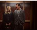 Bild: Justin Downing/Sky Studios/dpa
Die Schauspielstars Sienna Miller und Dominic West sind in der Serie „War“ zu sehen.