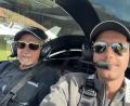 Bild: Moritz Übler
Opa Erwin (v.l.) und Moritz machten sich kurz nach dem ersten bestandenen ersten Flugschein mit dem Ultraleichtflugzeug auf nach St. Johann in Tirol.